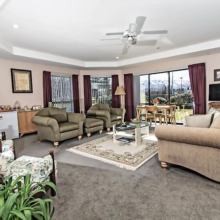 Parkview Bed And Breakfast ครอมเวลล์ ภายนอก รูปภาพ